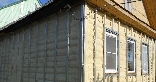 Утепление домов ППУ в Магадане | ППуМгд – от 781 руб. за м²